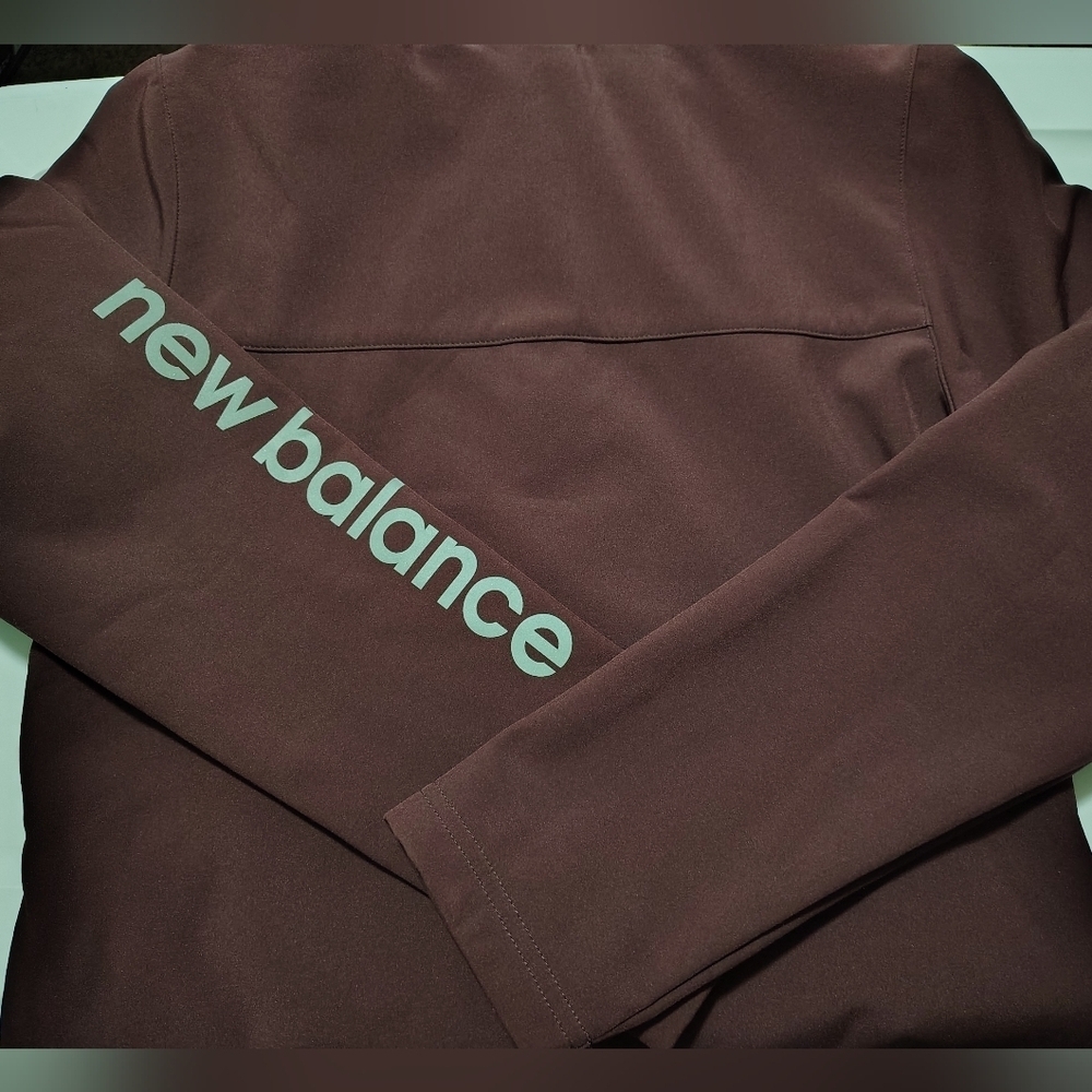 New Balance women's hooded sweatshirt jacket, size S, fleece full zip burgundy. - Picture 9 of 14